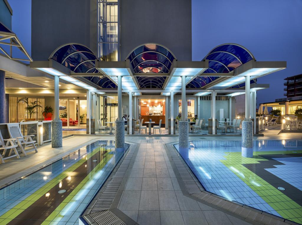Hotel San Michele Bibione Eksteriør billede